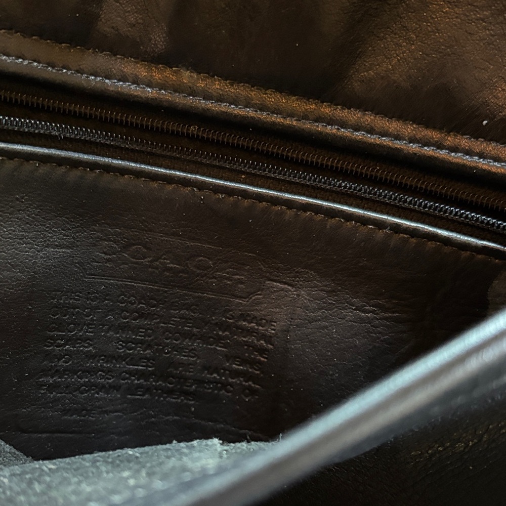 Vintage Coach Black Leather Crossbody Bag - Picture 3 of 5